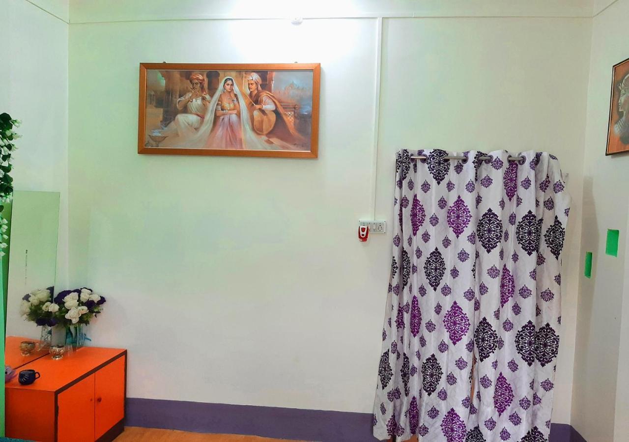 Dden Vennell BnB -Metro Access- Calcutta  Esterno foto