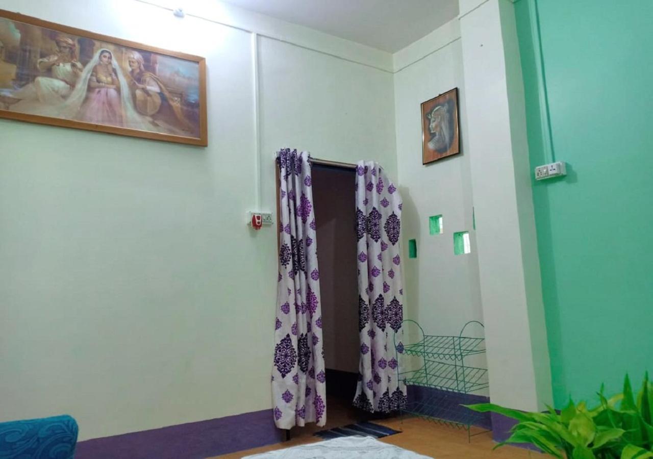 Dden Vennell BnB -Metro Access- Calcutta  Esterno foto